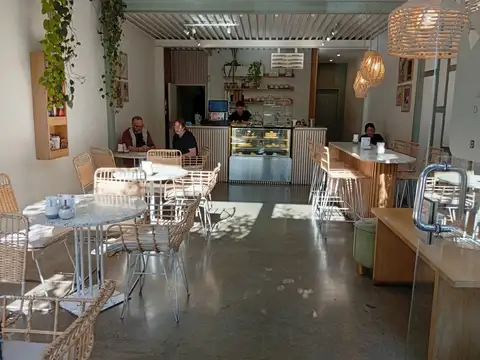 Excelente Local Gastronomico para ingresar en la zona de Villa Crespo.