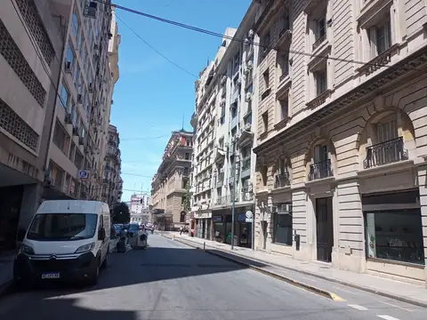 Oficina en Venta en Tribunales, USD 270.000