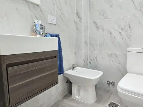 Depto Tipo Casa 2 ambientes con 1 baño