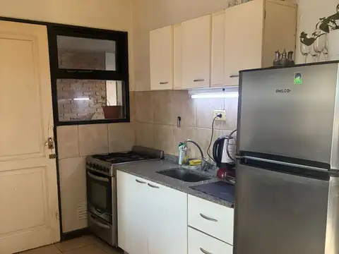 Casa 5 ambientes con 1 baño