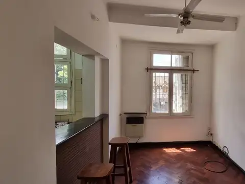 Departamento de 2 amb. en venta en Castelar Sur