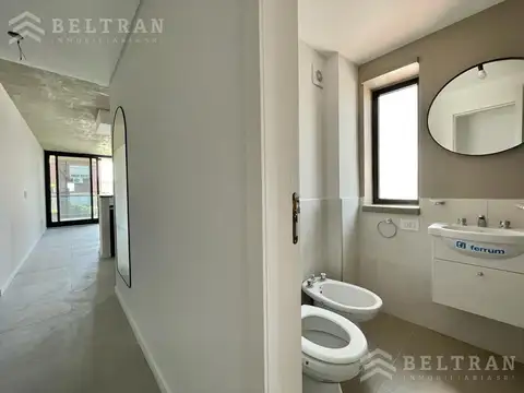 Ituzaingo al 200. Contrafrente.