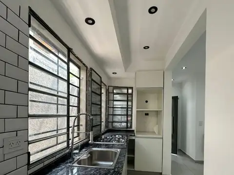 Depto Tipo Casa 3 ambientes con 1 baño