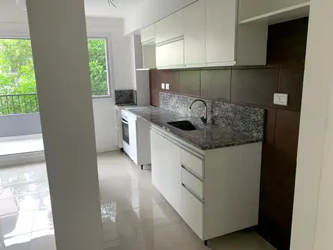 Avenida Juan Bautista Alberdi 3300, Piso 1