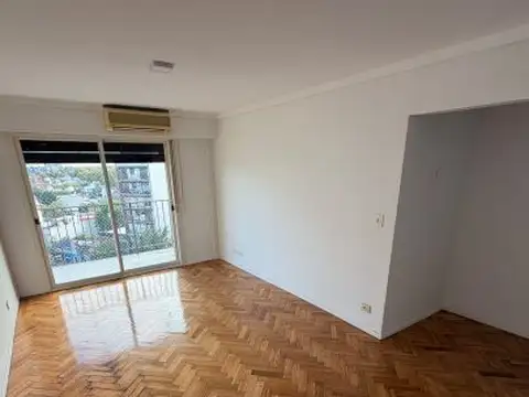 Venta departamento 4 ambientes mas dependencia