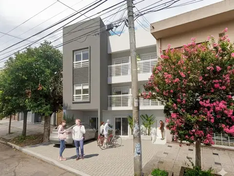 Departamento en Venta 3 ambientes con Fondo Villa Luzuriaga