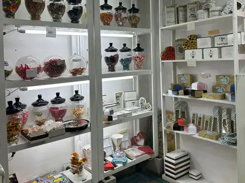 VENTA DE FONDO DE COMERCIO CHOCOLATERIA Y FRESERIA
