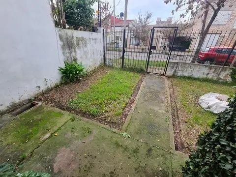 Terreno en Venta en Chilavert, USD 150.000