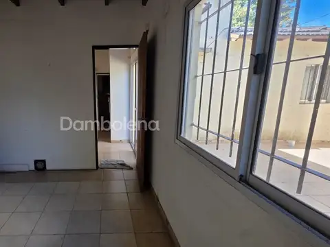 Casa  en Venta en Moreno
