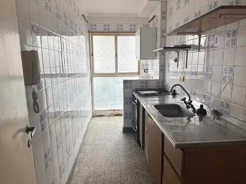 Sarmiento 700, Piso 3