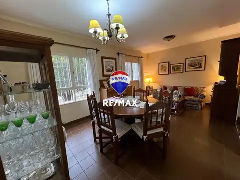 EN VENTA CASA B° PERIODISTA