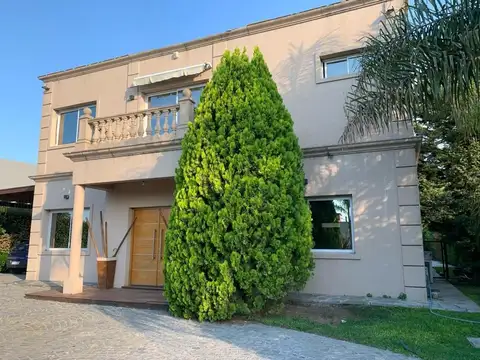 Haras Santa Maria, Casa en Venta, 4 dormitorios