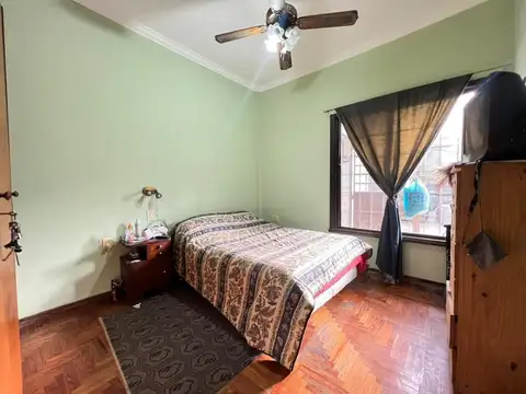 Depto Tipo Casa en Venta 40 años