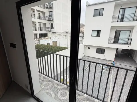 Maipú 800, Piso pb