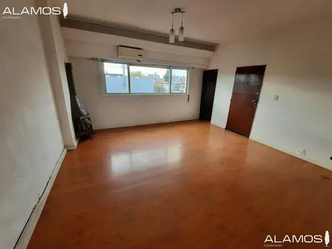 VENTA DEPARTAMENTO 3 AMBIENTES CIUDADELA