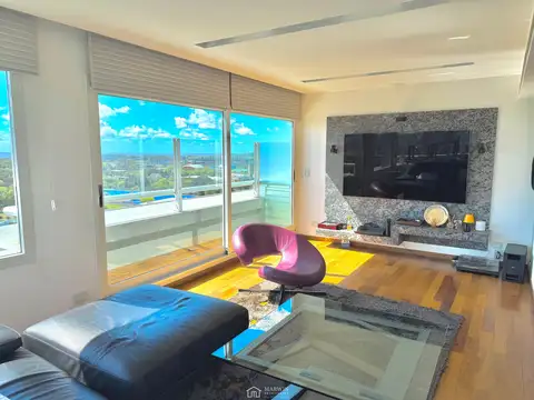 Casa en Venta en Núñez, USD 1.300.000