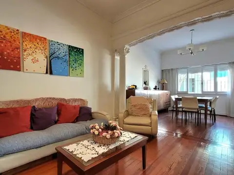 Casa en Venta en Liniers, USD 185.000