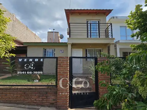 Casa en Venta con 1 cochera