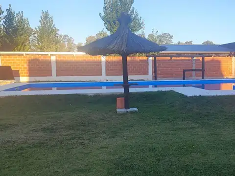Quinta en Venta con 5 cocheras