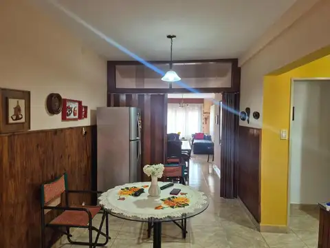 VENDO CASA 4 DORM. Bº MATIENZO GRAN PATIO