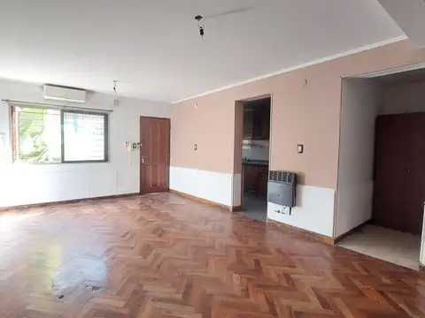Depto Tipo Casa en Venta en República De La Sexta, USD 97.000