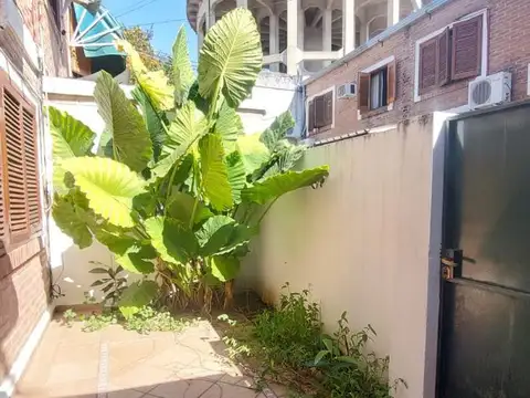 Depto Tipo Casa en Venta de 4 ambientes