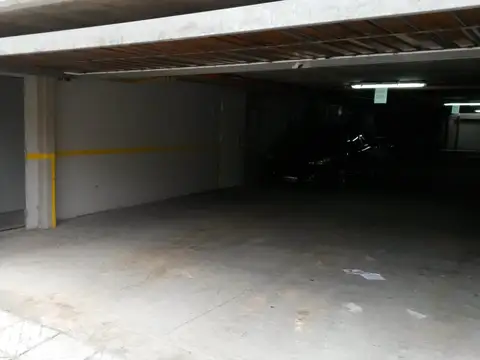 Cochera en Venta Fija
