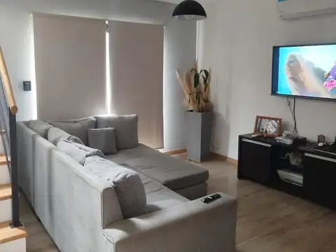 Casa de 3 dormitorios en Funes