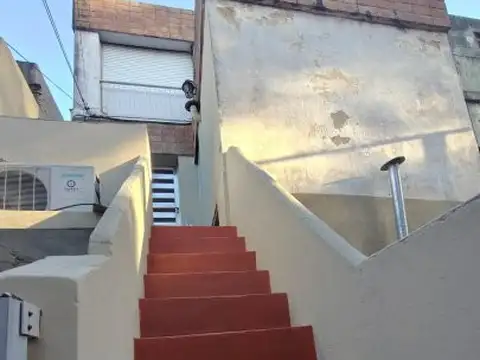 Casa en Alquiler en Barrio España y Hospitales, $ 800.000