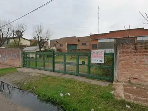 Lote en venta en Don Torcuato en esquina con excelente visibilidad a metros de Panamericana