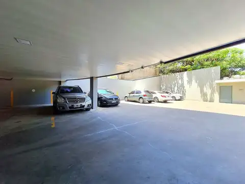 VENTA EDIFICIO EN BLOCK 3.600 M2 FLORIDA V. LOPEZ.