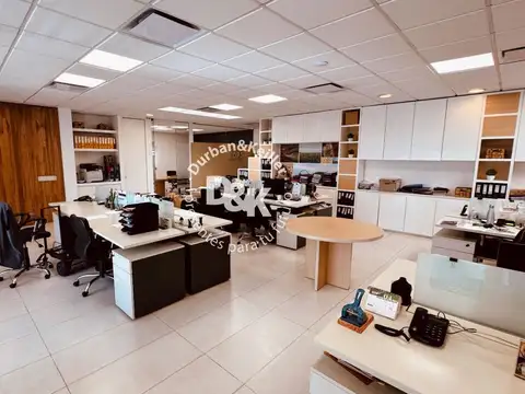 Oficina en Venta al Norte