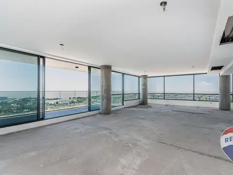 Departamento en Venta con 3 cocheras