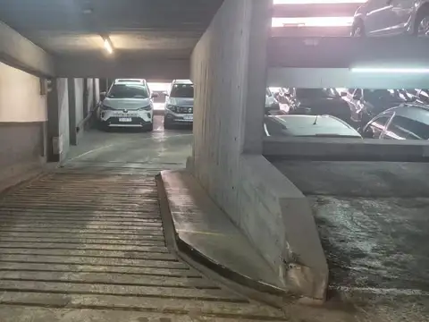 Cochera - Alquiler - Argentina, Capital Federal - ALVEAR, MARCELO T. DE 400