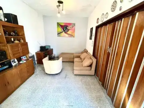 Casa en Venta en Villa Luzuriaga, USD 135.000