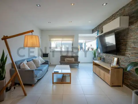 Casa en Venta en City Bell, USD 115.000