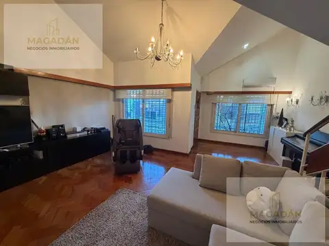 Venta Casa 5 amb en Villa Sarmiento