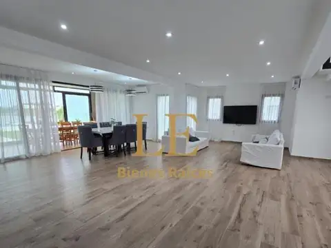 Casa en Venta en San Sebastián, USD 325.000