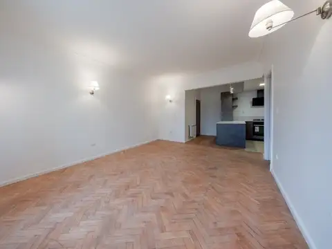 Departamento en Venta en Plaza Mitre, USD 169.000