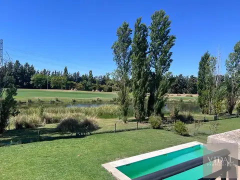 Casa en Venta de 5 dormitorios