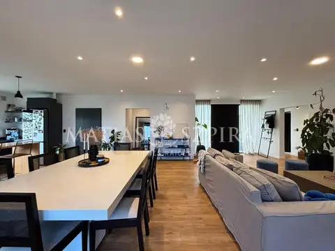Casa en Venta en Prados del Oeste, USD 299.000
