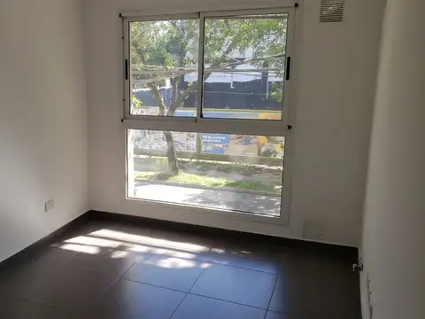 Departamento al frente