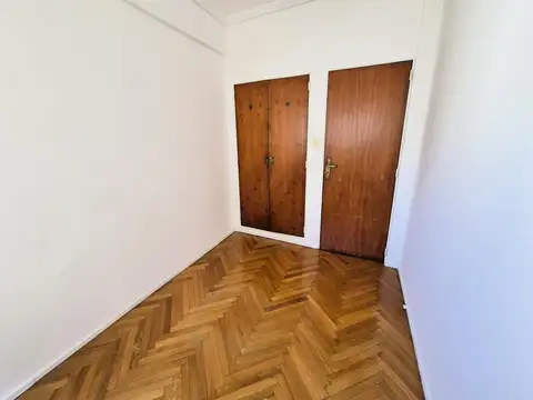 Departamento en Alquiler en Parque Las Heras, $ 550.000