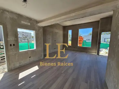 Casa en Venta en Pilar Del Este, USD 190.000
