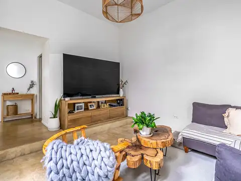 Depto Tipo Casa en Venta de 3 ambientes