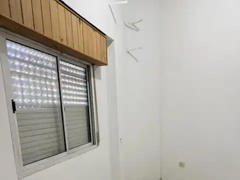 Departamento en Alquiler en Lanús Oeste, $ 550.000