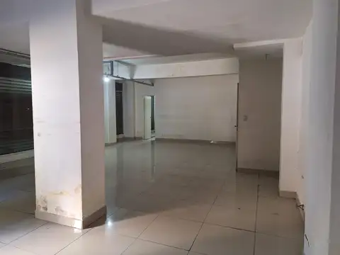 Local en Alquiler en Barrio Norte, $ 4.000.000