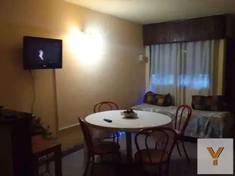 Depto Tipo Casa en Venta de 1 dormitorio