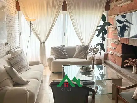 Oficina en Alquiler al Norte