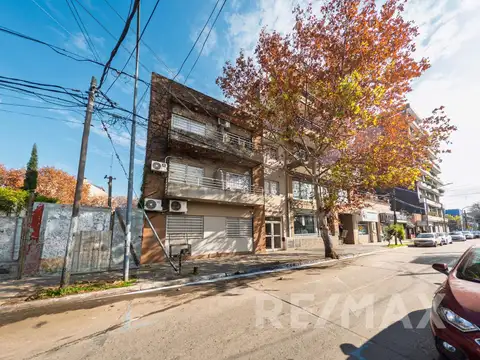Departamento 1 Amb con balcón en Pilar Centro